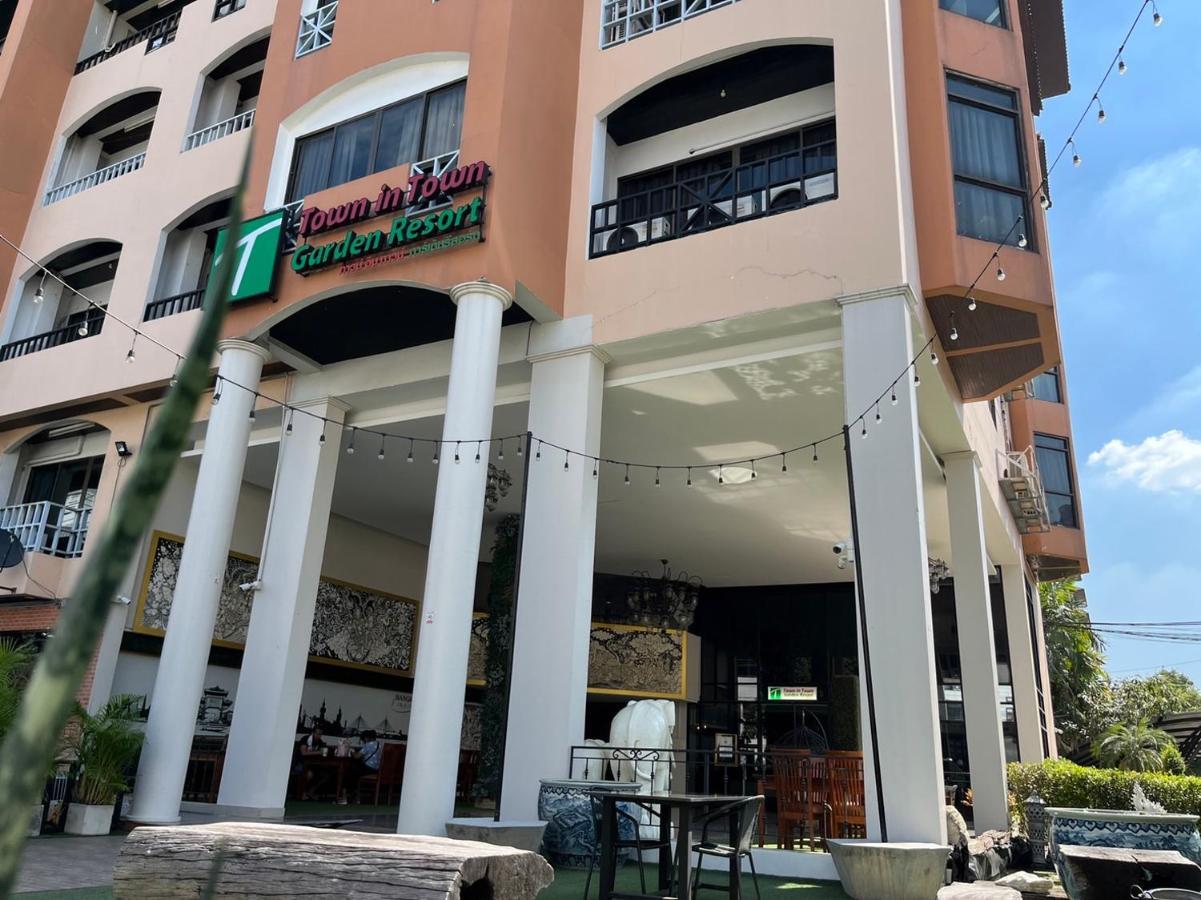 Town In Town Gardent Resort 방콕 외부 사진