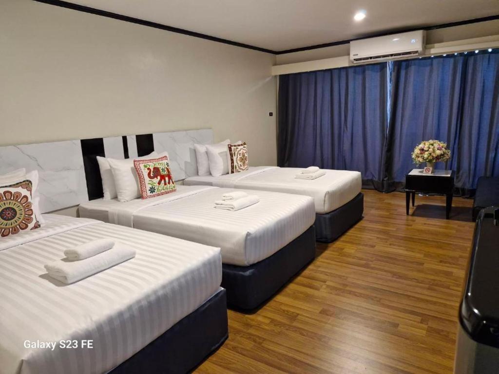 Town In Town Gardent Resort 방콕 외부 사진
