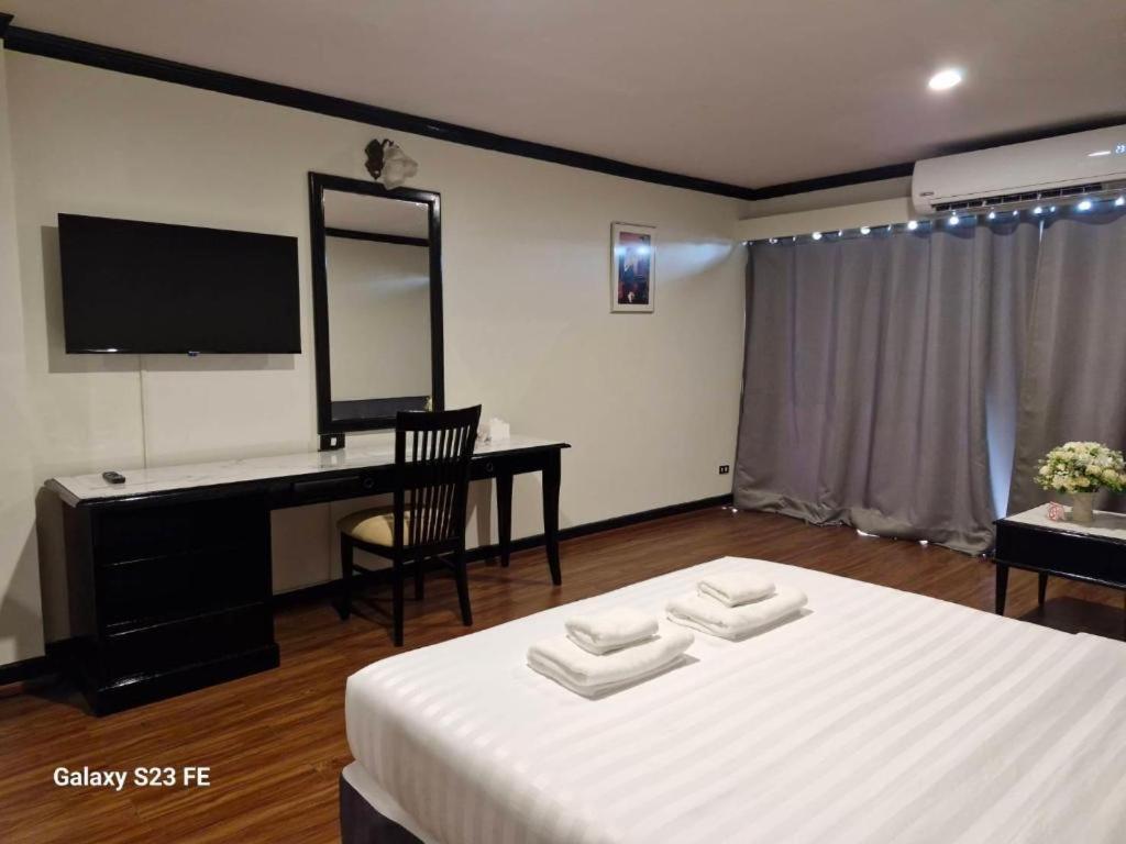 Town In Town Gardent Resort 방콕 외부 사진
