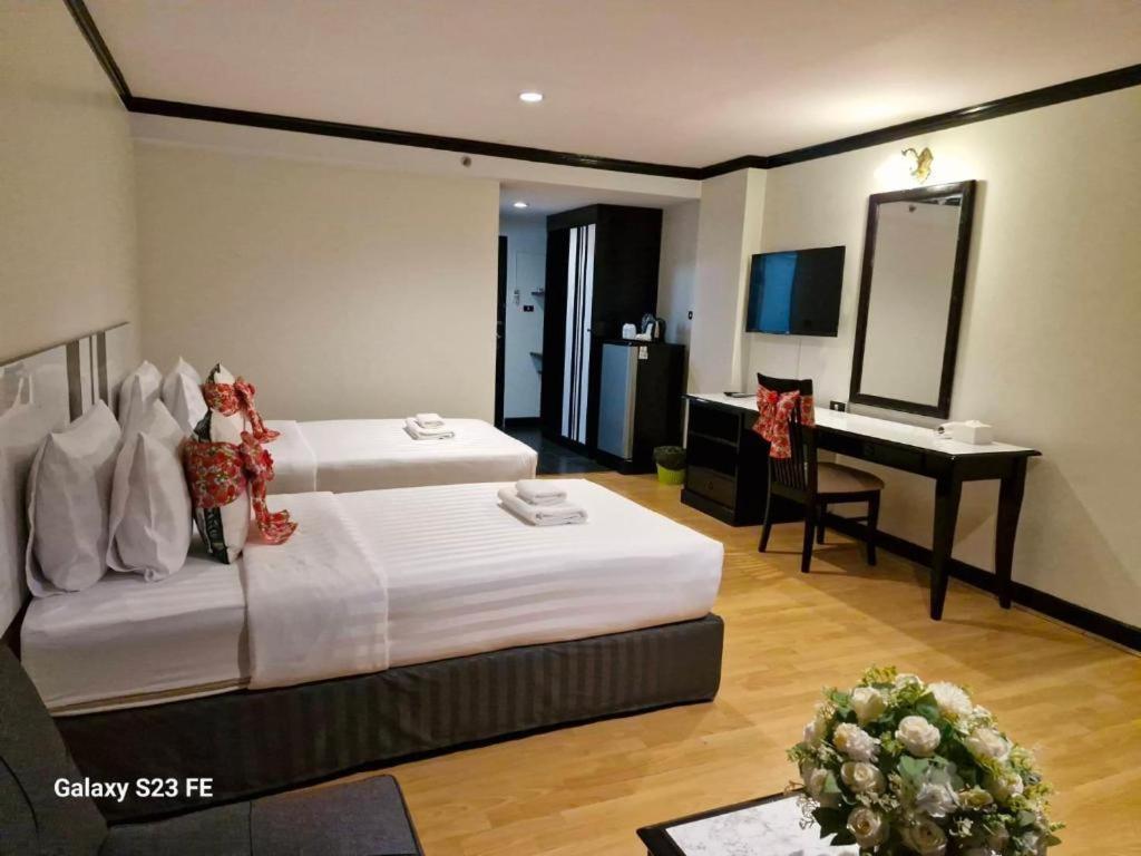 Town In Town Gardent Resort 방콕 외부 사진